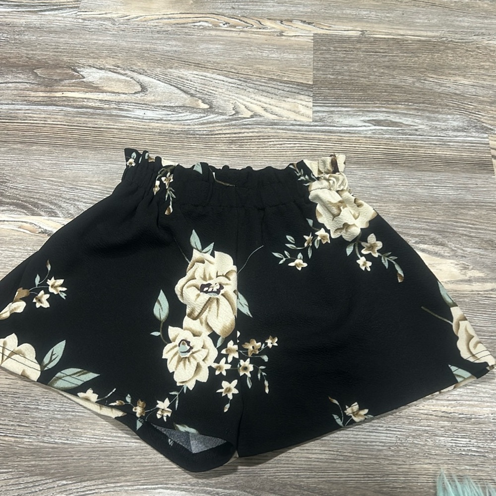 floral black short
